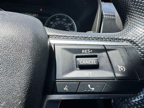 Used 2022 Mitsubishi Outlander ES AWD/4WD image 21