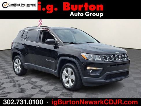 Used 2021 Jeep Compass Latitude w/ Convenience Group AWD/4WD image 1