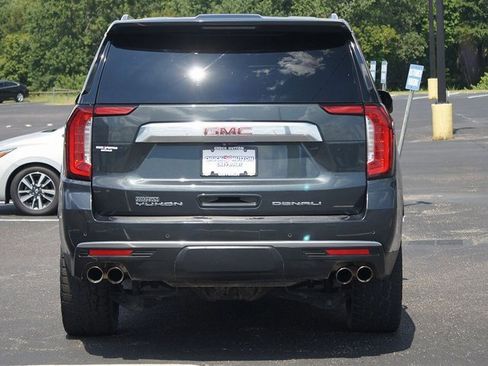 Used 2021 GMC Yukon Denali w/ Denali Premium Package image 15
