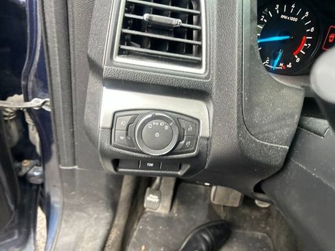 Used 2016 Ford Explorer XLT AWD/4WD image 20