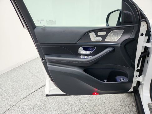 Certified 2026 Mercedes-Benz GLE 350 4MATIC image 31