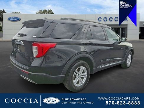 Certified 2023 Ford Explorer XLT w/ Equipment Group 202A image 4