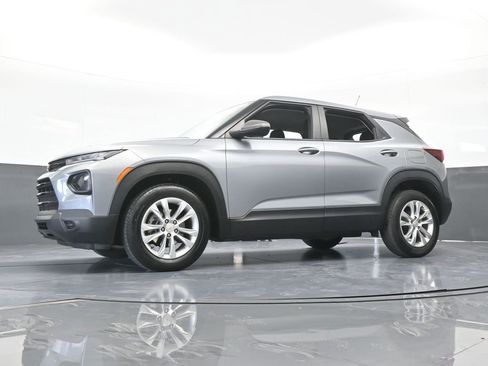 Used 2023 Chevrolet TrailBlazer LS FWD image 54