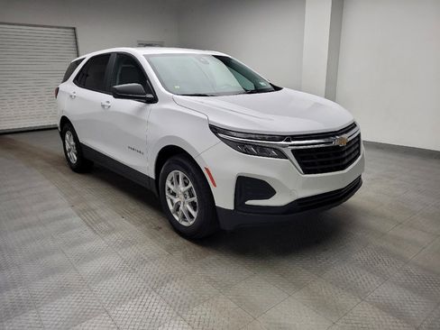 Used 2023 Chevrolet Equinox LS w/ LS Convenience Package image 13