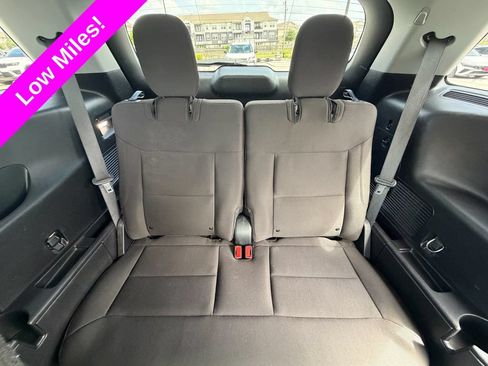 Used 2020 Ford Explorer XLT AWD/4WD image 28