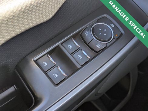 Used 2023 Ford F150 XLT image 24