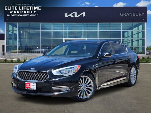 Used 2015 Kia K900 Luxury RWD image 1