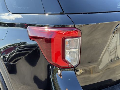 Certified 2023 Ford Explorer ST w/ Equipment Group 401A AWD/4WD image 11