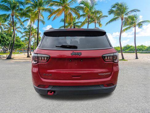 Used 2021 Jeep Compass Trailhawk image 5