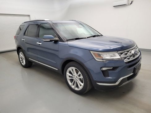 Used 2018 Ford Explorer Limited w/ Equipment Group 301A FWD image 11