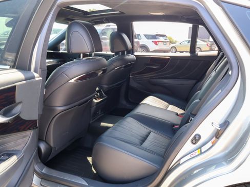 Used 2018 Lexus LS 500 AWD w/ Interior Upgrade Package image 14