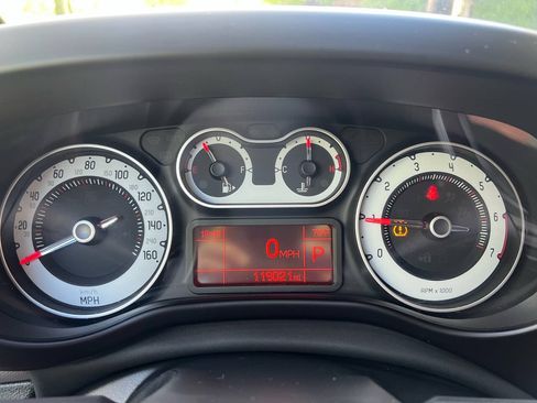 Used 2015 FIAT 500L Easy FWD image 27