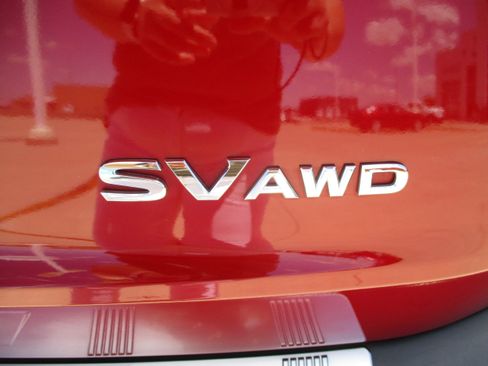 Used 2023 Nissan Rogue SV AWD/4WD image 6