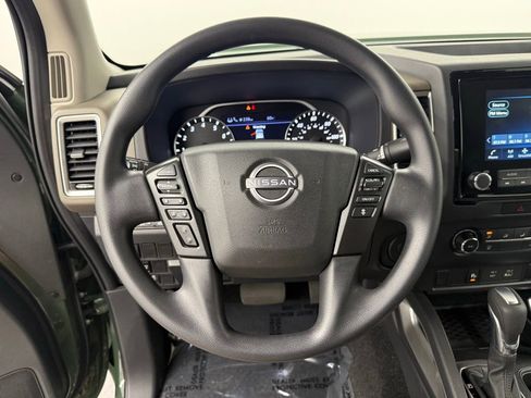 Used 2022 Nissan Frontier SV w/ Technology Package image 21