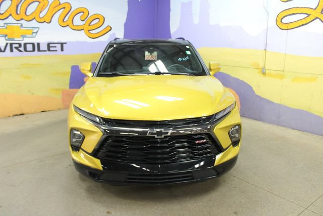 Used 2023 Chevrolet Blazer RS w/ Driver Confidence II Package AWD/4WD image 3