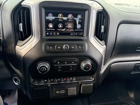 Used 2022 Chevrolet Silverado 1500 Custom image 31