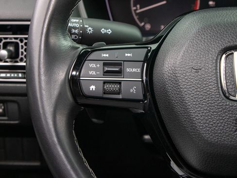 Used 2025 Honda Civic Sport image 28