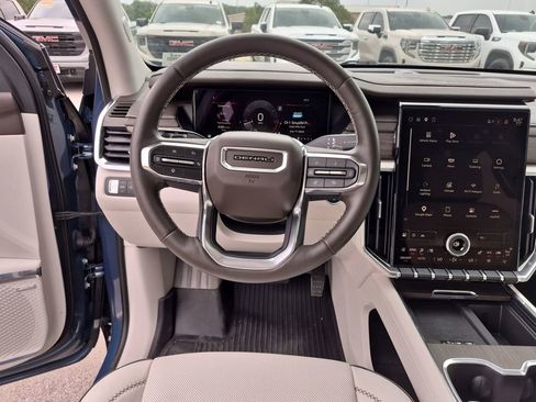 Certified 2024 GMC Acadia Denali w/ LPO, Floor Liner Package FWD image 30