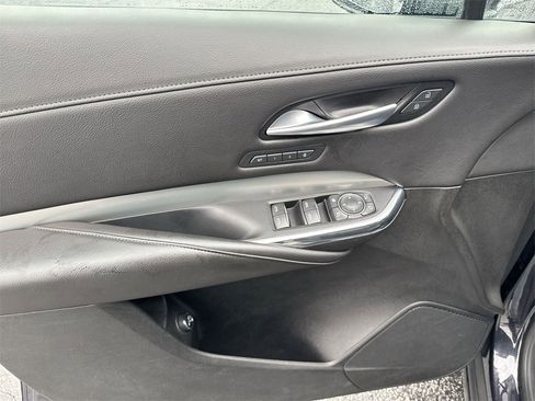 Used 2023 Cadillac XT4 Premium Luxury image 15