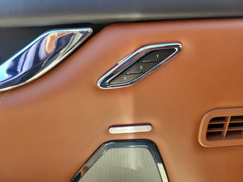 Used 2021 Maserati Quattroporte S GranLusso image 26