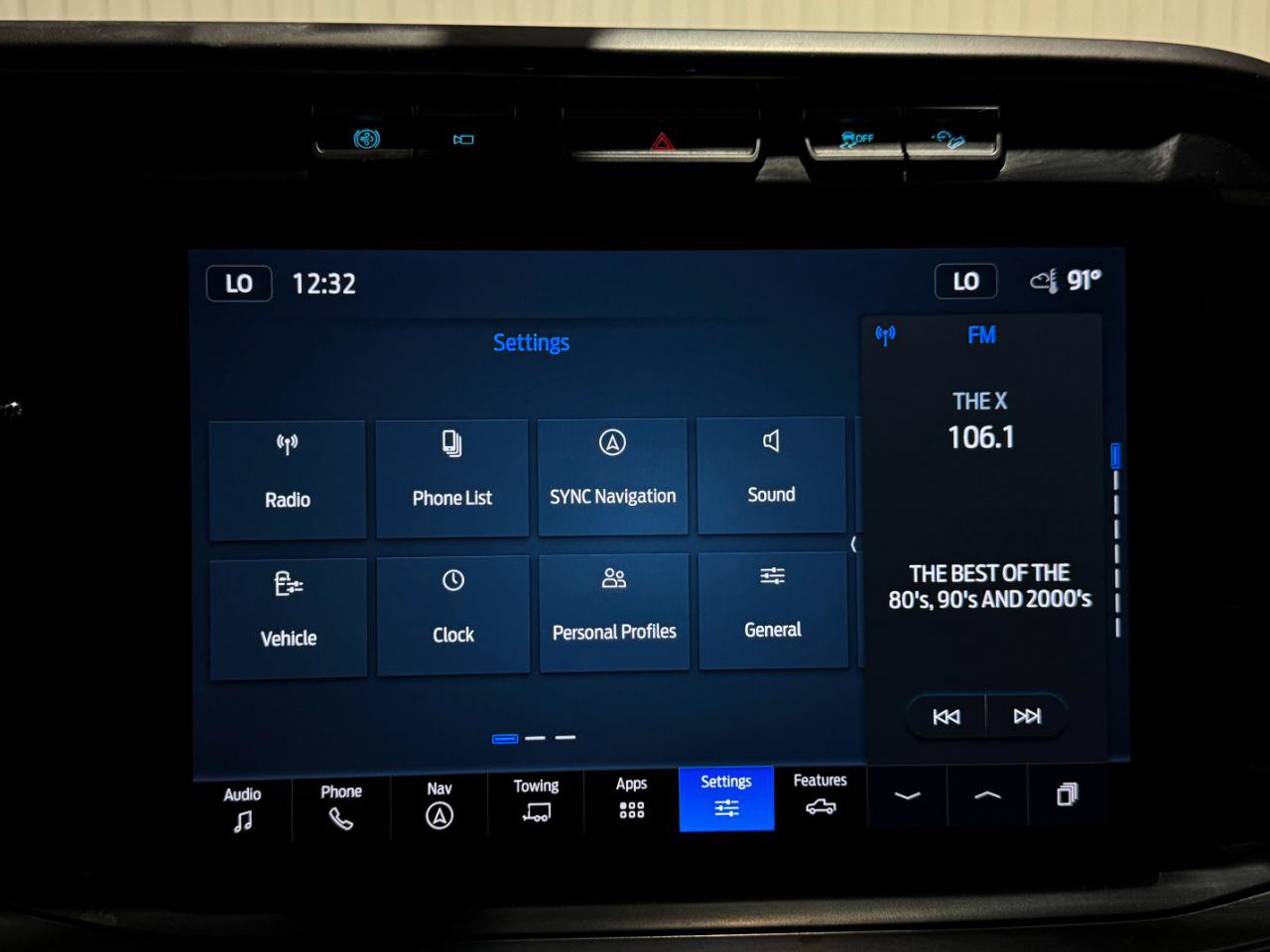 Used 2024 Ford F350 Lariat w/ FX4 Off-Road Package AWD/4WD image 16