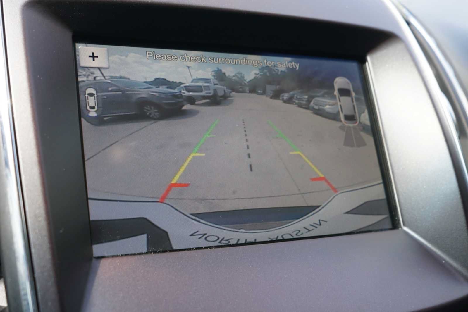 Used 2019 Ford Edge Titanium w/ Equipment Group 301A FWD image 10