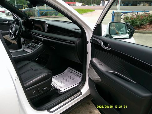 Used 2025 Hyundai Palisade Calligraphy AWD/4WD image 17