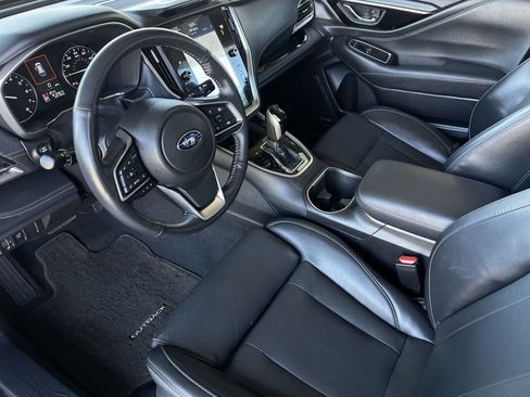 Used 2023 Subaru Outback Limited image 10