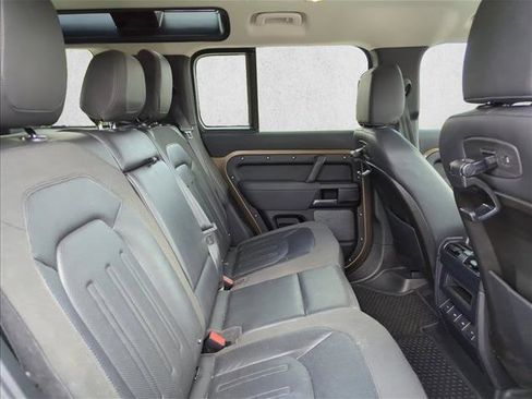 Used 2020 Land Rover Defender 110 S AWD/4WD image 23