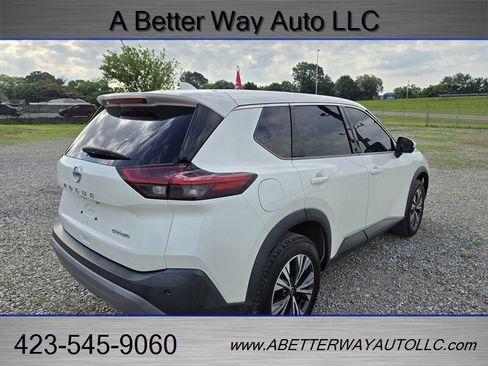 Used 2021 Nissan Rogue SV AWD/4WD image 4