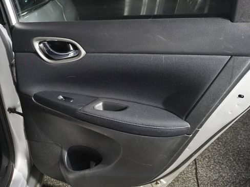 Used 2014 Nissan Sentra SV FWD image 22