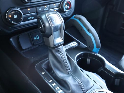 Used 2022 Ford Bronco Black Diamond image 25