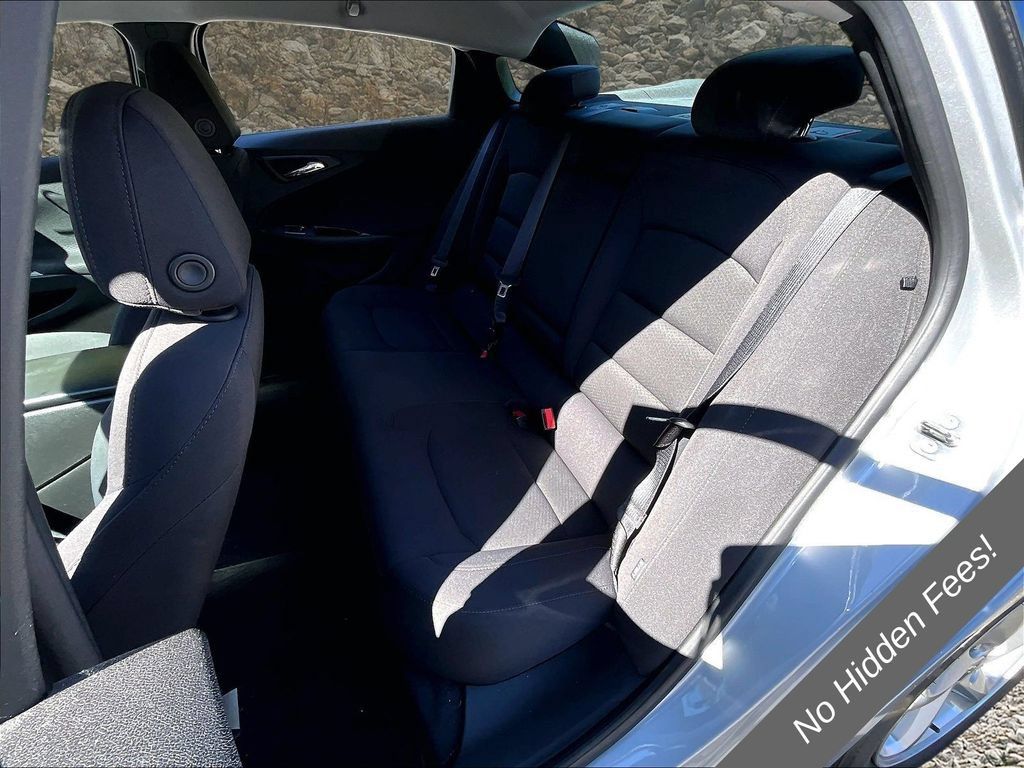Used 2017 Chevrolet Malibu LS FWD image 22