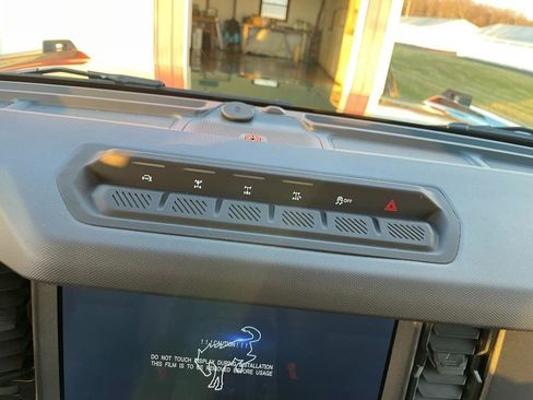 New 2025 Ford Bronco Badlands AWD/4WD image 18