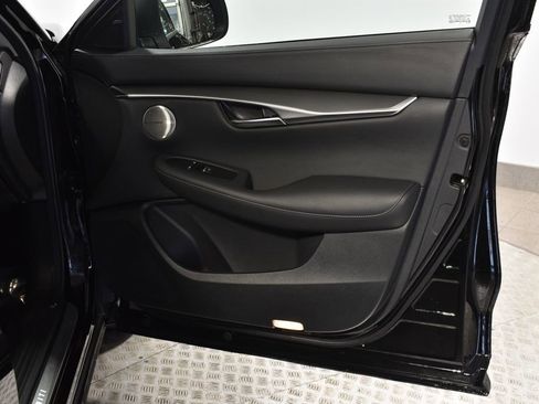 Certified 2025 INFINITI QX50 Luxe image 33