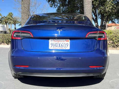 Used 2018 Tesla Model 3 Long Range image 41