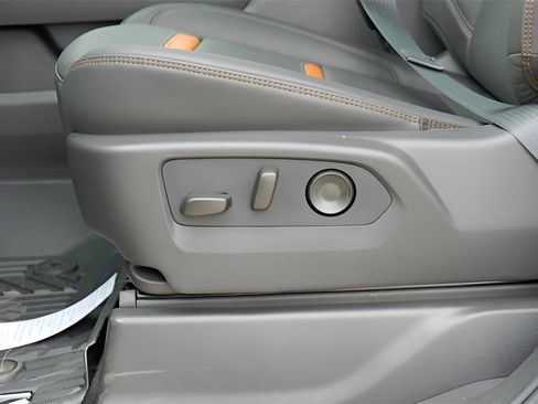 New 2026 GMC Sierra 1500 AT4 w/ AT4 Premium Package image 21