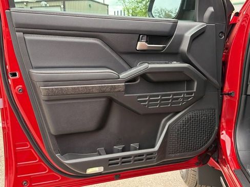 New 2026 Toyota Tacoma Limited AWD/4WD image 13