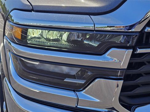 New 2026 RAM 2500 Tradesman AWD/4WD image 4