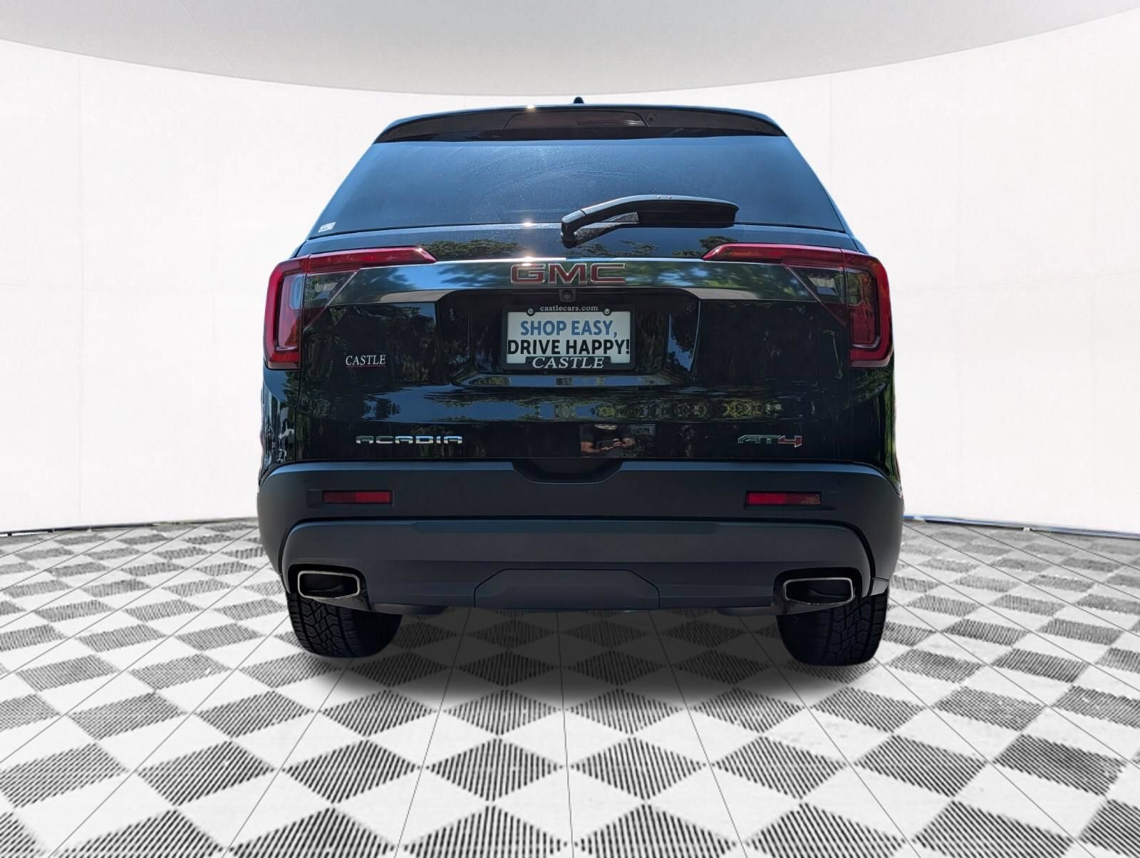 Used 2023 GMC Acadia AT4 w/ Trailering Package AWD/4WD image 16