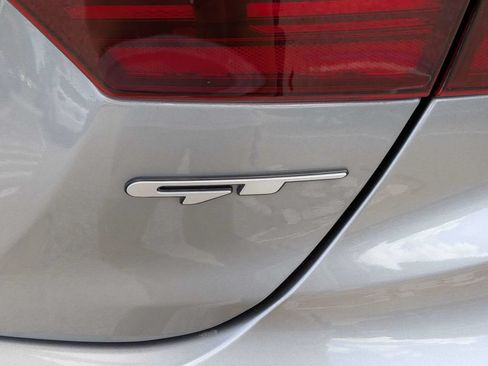 Used 2022 Kia Forte GT FWD image 15