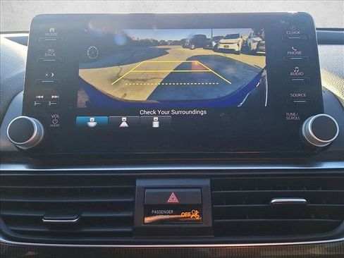 Used 2022 Honda Accord Sport image 19