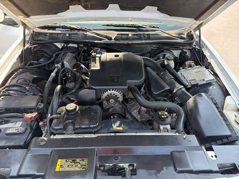 Used 2008 Mercury Grand Marquis GS RWD image 39