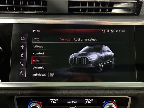 Used 2020 Audi Q3 2.0T Premium Plus w/ Premium Plus Package AWD/4WD image 28