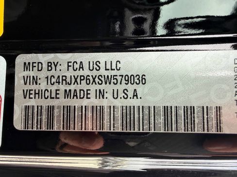 Used 2025 Jeep Wrangler Unlimited Sahara w/ Safety Group image 53