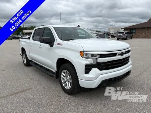 Used 2024 Chevrolet Silverado 1500 RST w/ Z71 Off-Road Package AWD/4WD image 10