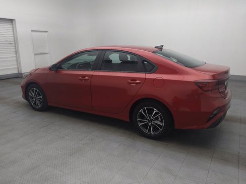 Used 2022 Kia Forte LXS FWD image 3