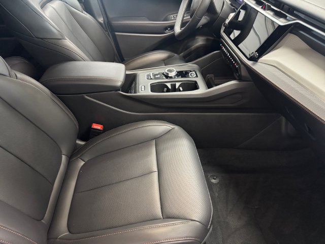 Used 2026 Jeep Cherokee Limited AWD/4WD image 4