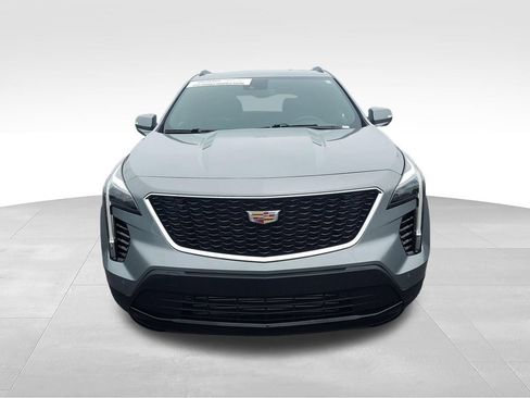 Used 2023 Cadillac XT4 Sport w/ Cold Weather Package AWD/4WD image 8