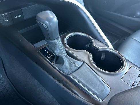 Used 2024 Toyota Camry SE FWD image 20